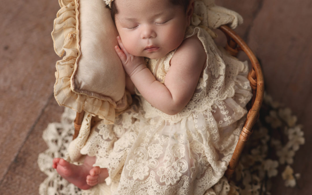 Newborn Baby Photographer