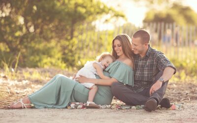 Outdoor vs. Indoor Maternity Photo Shoot: How to Choose?